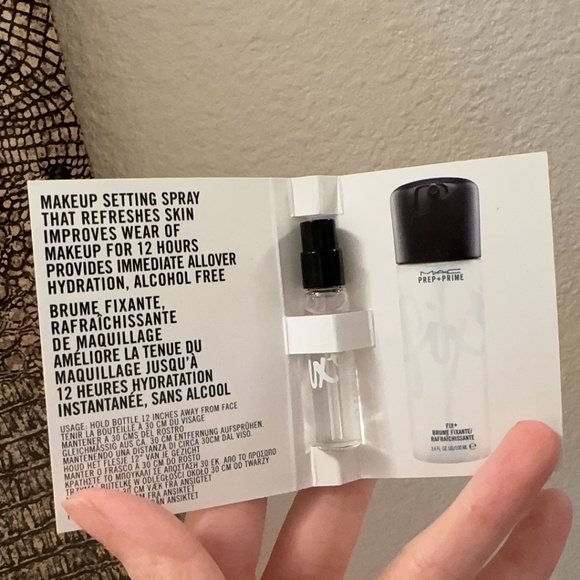 3X MAC Fix PLUS Skin Mist Makeup Setting Spray Deluxe Sample - Picture 2 of 2